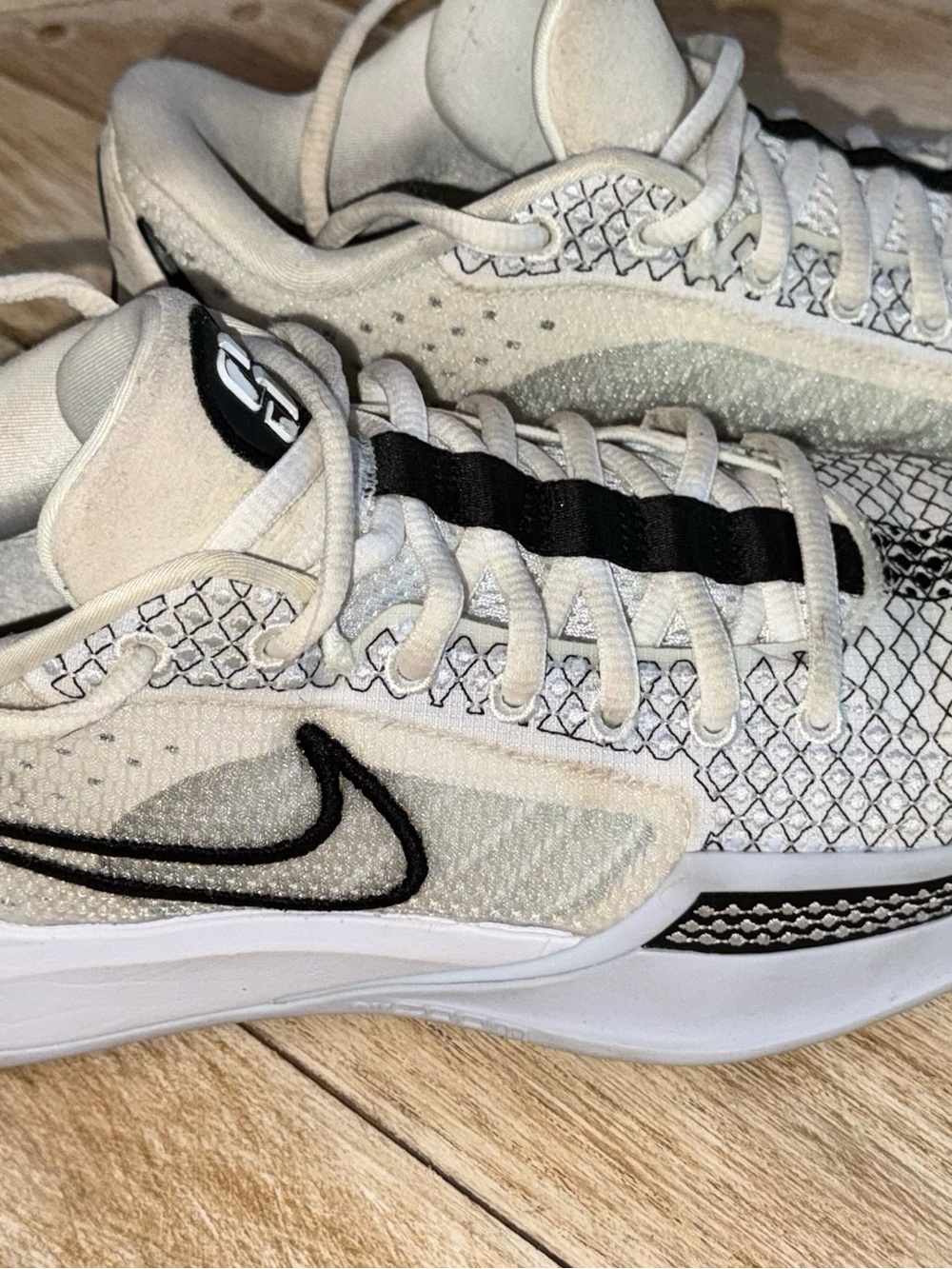 Nike White & Black Athletic Mesh Sneakers